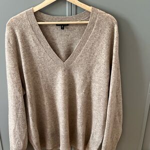 Universal Standard Oatmeal Cashmere V-Neck Sweater for Women